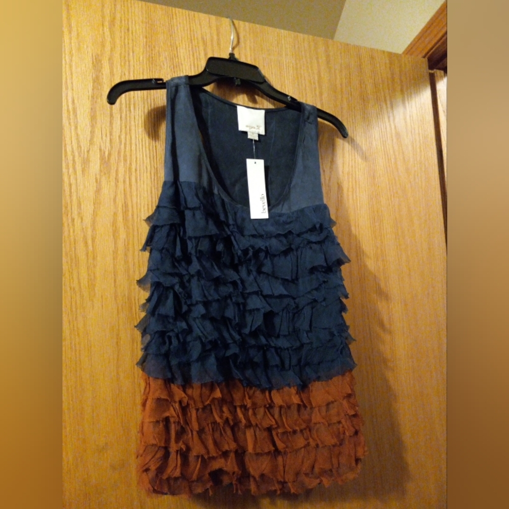 Womens Bevello Sleeveless Ruffled Tierd Multicolored Tank Blouse Shirt Sz Medium